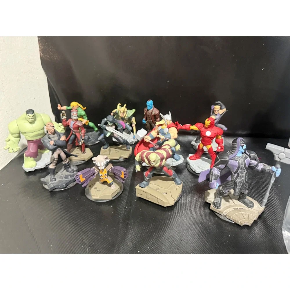 Disney Infinity 2.0 Marvel Super Heroes Figure Lot Hulk Iron Man Thor 12pc‎ Set